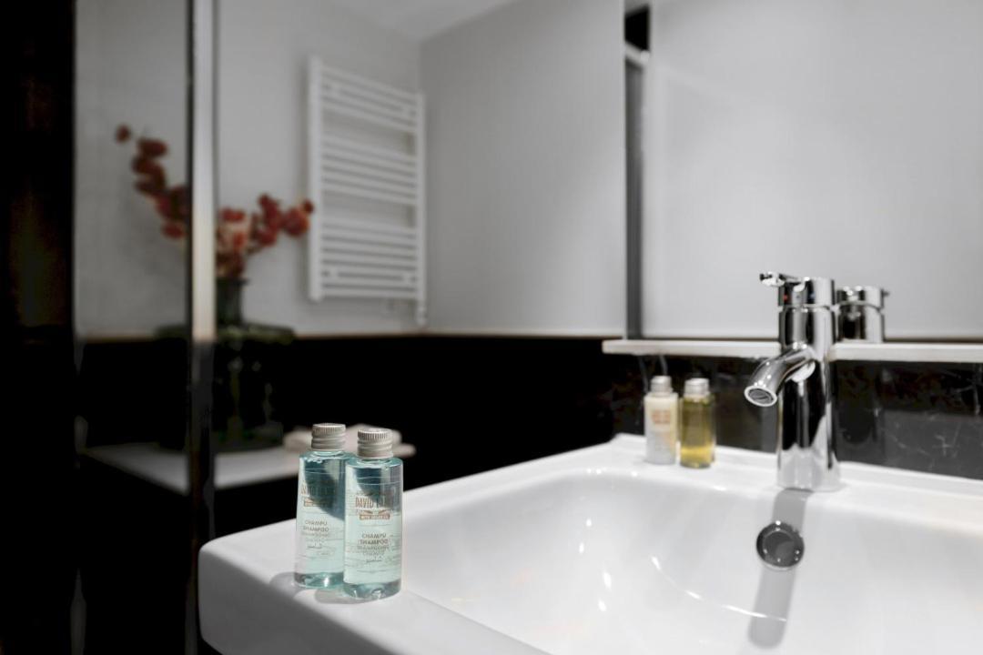 2 Bedrooms 1 Bathroom Furnished - Justicia - Executive Style - Mintystay Madrid Exteriör bild